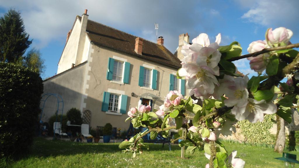 La Maison Bleue Arquian Exterior photo
